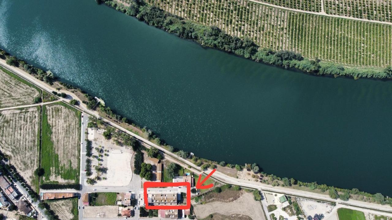 Apartmán Duplex Rio Ebro Deltebre Exteriér fotografie